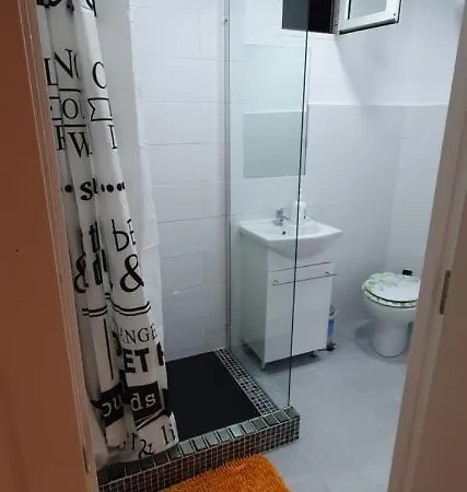 Homestay Cerca Del Centro *