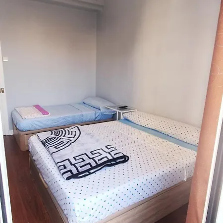 Проживание в семье Cerca Del Centro