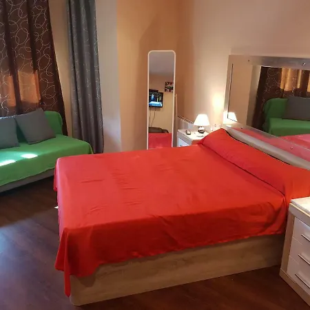 Cerca Del Centro Проживание в семье