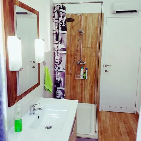 Cerca Del Centro *